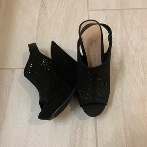 Chinese Laundry Wedge Heel
